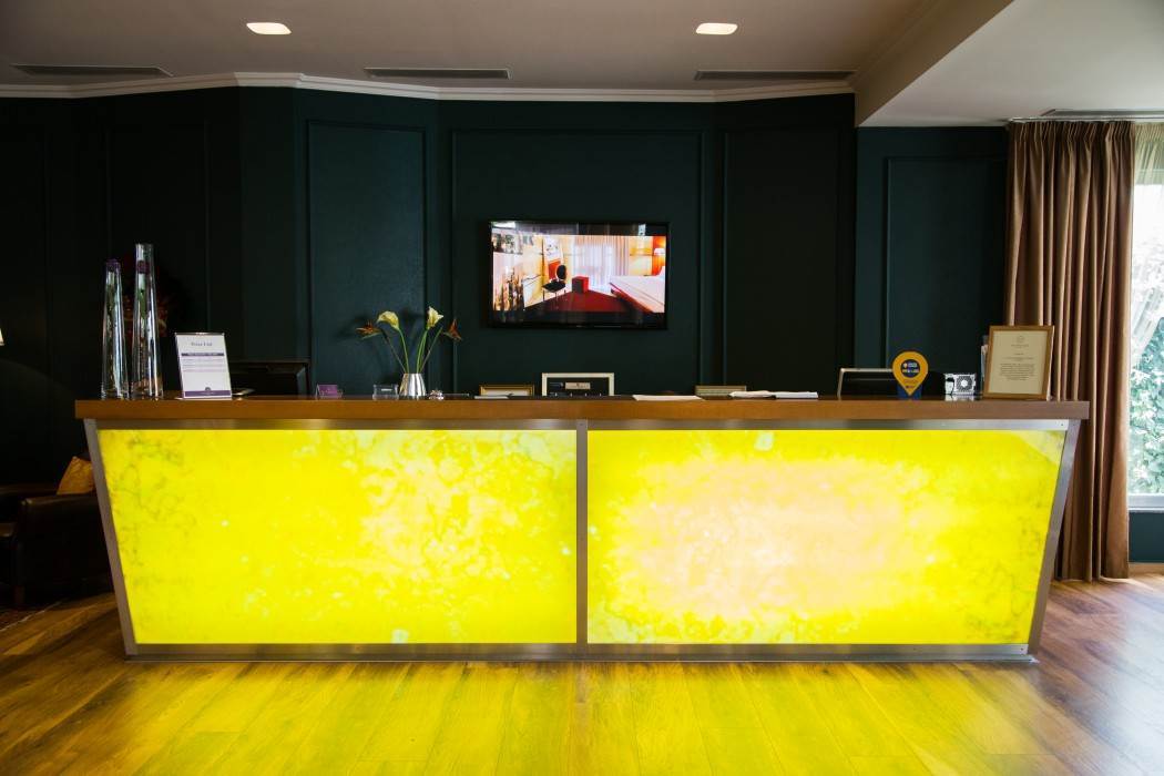 经典酒店 地拉那 外观 照片